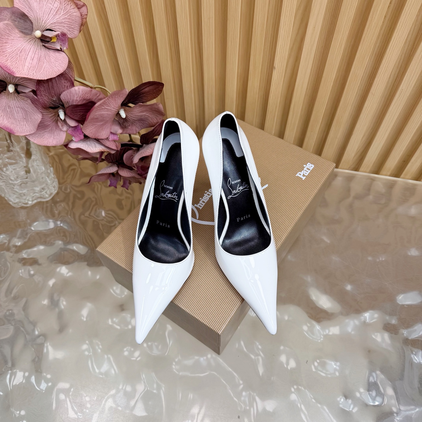 Women's high heels
